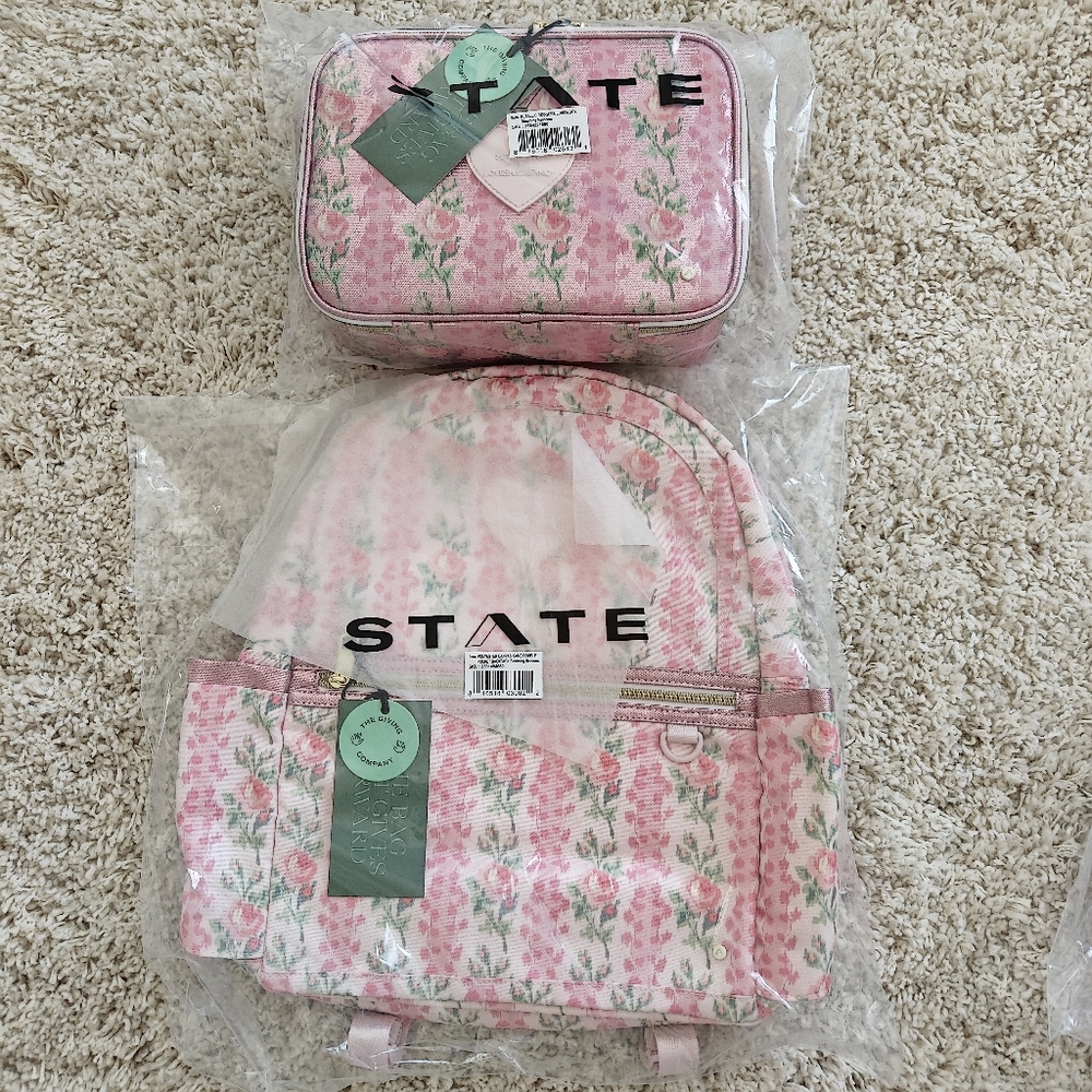 LOVESHACKFANCY STATE Backpack and Lunch Box Heirloom - Picture 6 of 6